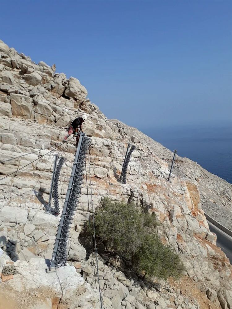 Mountain barrier line above the sea